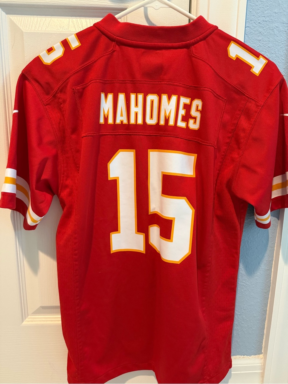 Nike Red Mahomes #15 Football Jersey with White & Gold Accents